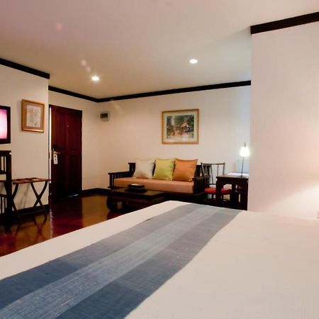 פאטאיה Cucumber Inn Suite מראה חיצוני תמונה