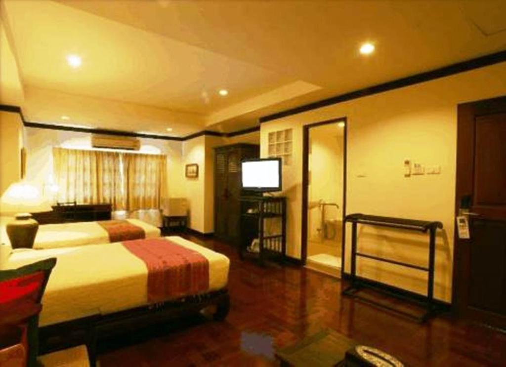 פאטאיה Cucumber Inn Suite חדר תמונה