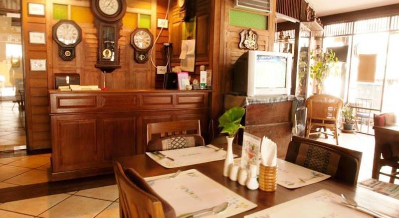 פאטאיה Cucumber Inn Suite מראה חיצוני תמונה